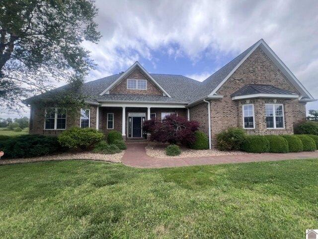 House for sale in Mayfield