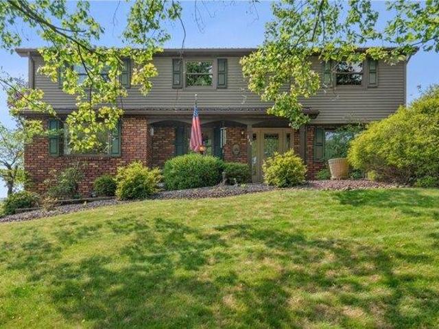 House for sale in Mckeesport
