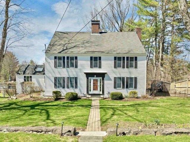 House for sale in New Hampshire