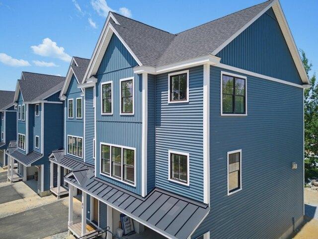 House for sale in New Hampshire