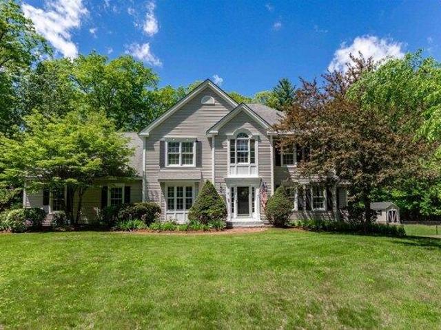 House for sale in New Hampshire