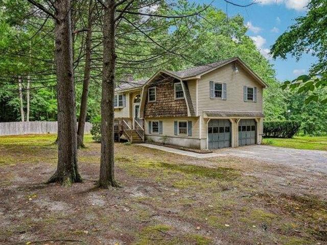 House for sale in Merrimack, Hillsborough County