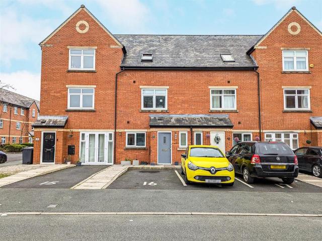 House for sale in Bedford, Wigan