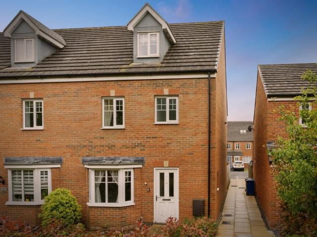 House for sale in Howley Quay, Warrington