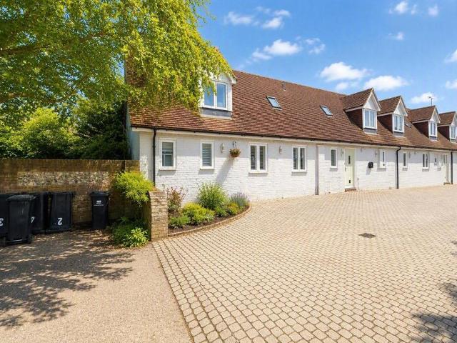 House for sale in Arundel, Clapham