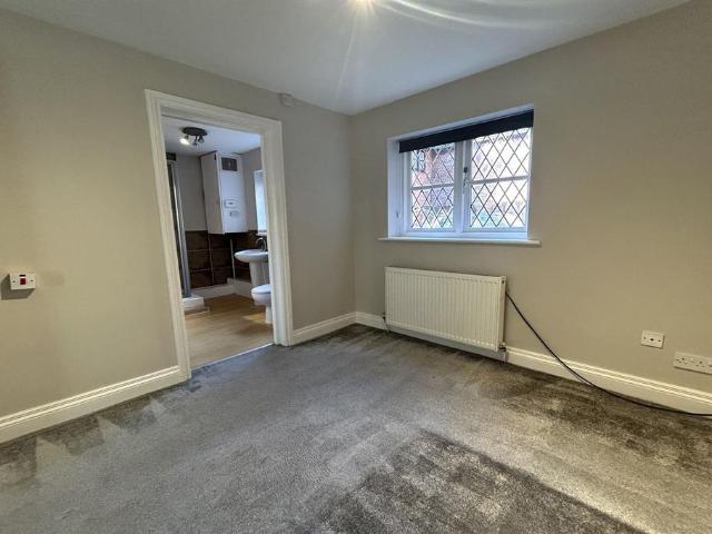 House for sale in Colshaw Farm, Wilmslow