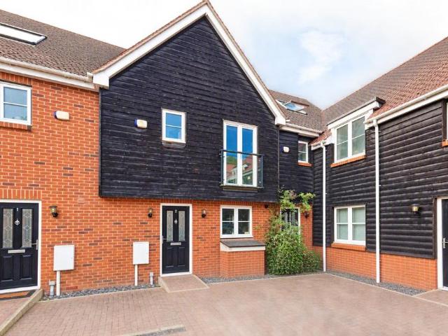 House for sale in West Cliff, Acol