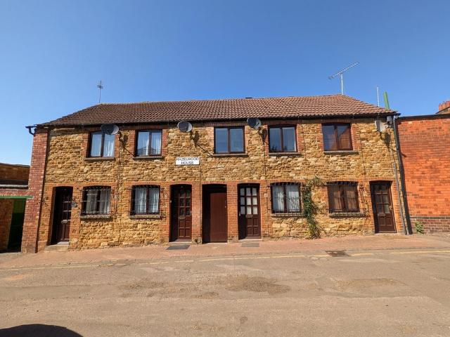 House for sale in Leisure Village, Kettering