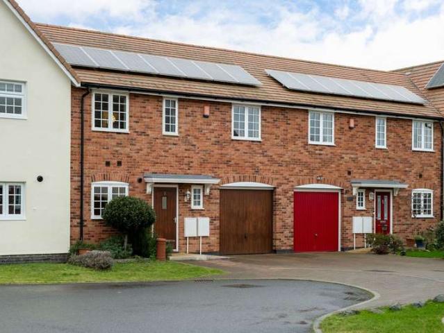 Townhouse for sale in Barton In Fabis, East Midlands