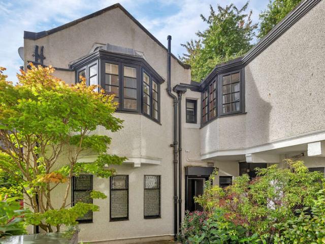 Townhouse for sale in North Kelvinside, Glasgow