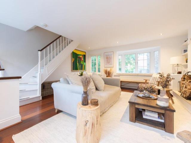 Townhouse for rent in Cat Hill, Isle Of Man