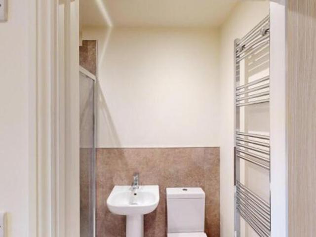 Townhouse for rent in Old, Northamptonshire