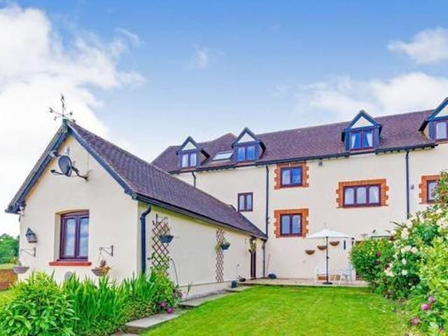 House for sale in Surrey