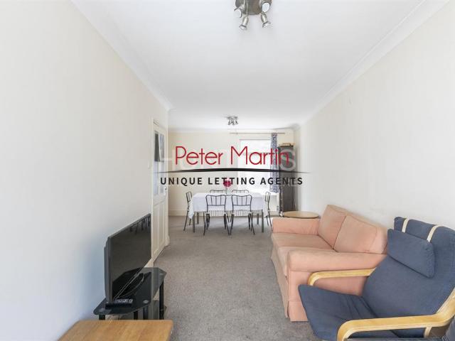 House for rent in Kilburn, Greater London