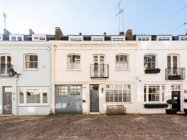 House for rent in South Kensington, Greater London