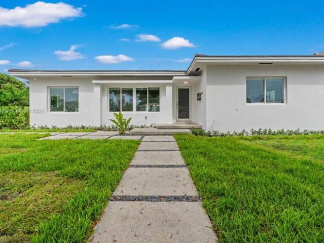 House for rent in Isle of Normandy, Miami Beach