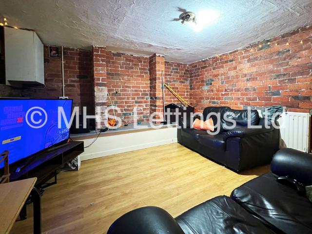 Room for rent in Burley, Leeds