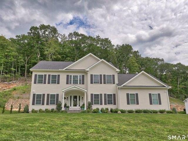 House for sale in Middlebury, Naugatuck Valley Planning Region