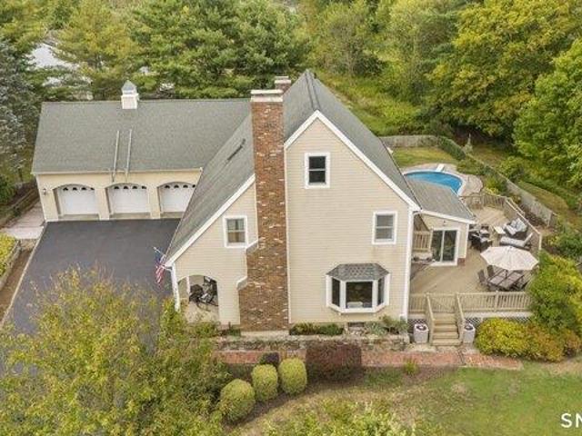 House for sale in Middlefield, Connecticut