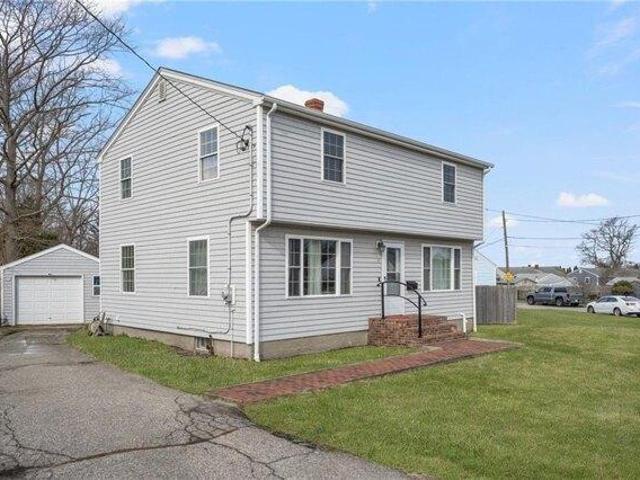 House for sale in Middletown, Rhode Island