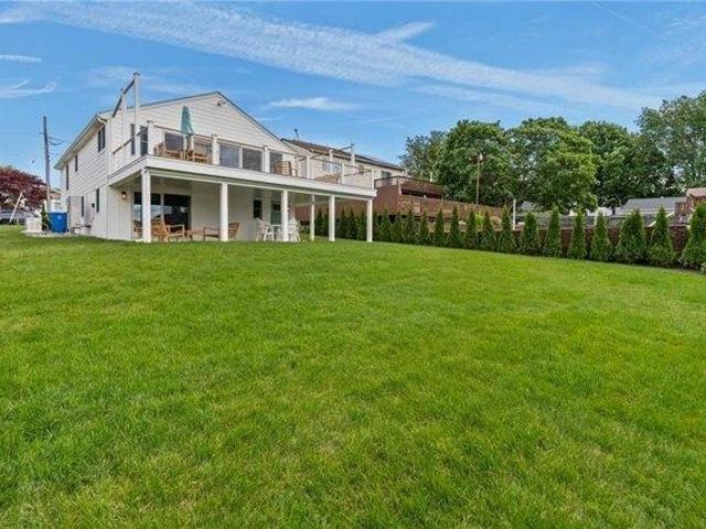 House for sale in Middletown, Rhode Island