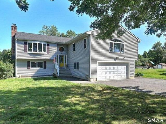 House for sale in Milford, Connecticut