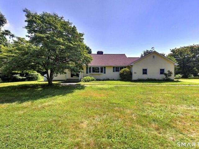 House for sale in Milford, Connecticut