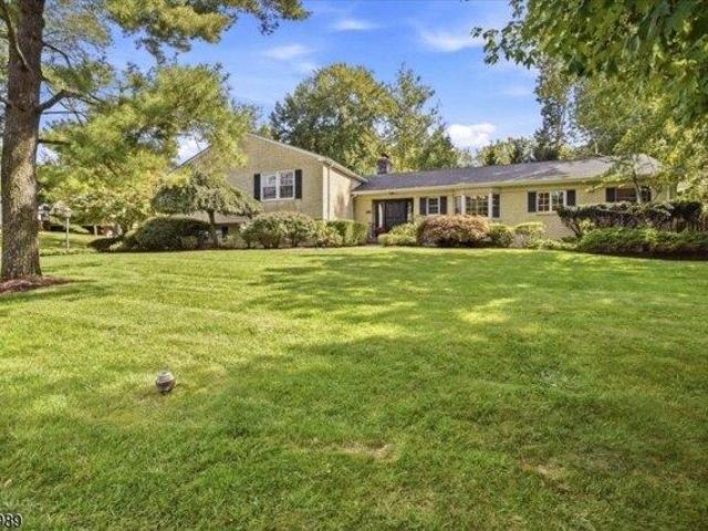 House for sale in Short Hills, Millburn