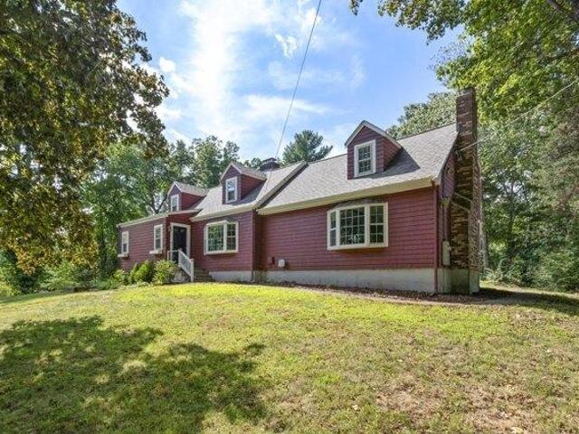 House for sale in Millis, Norfolk County