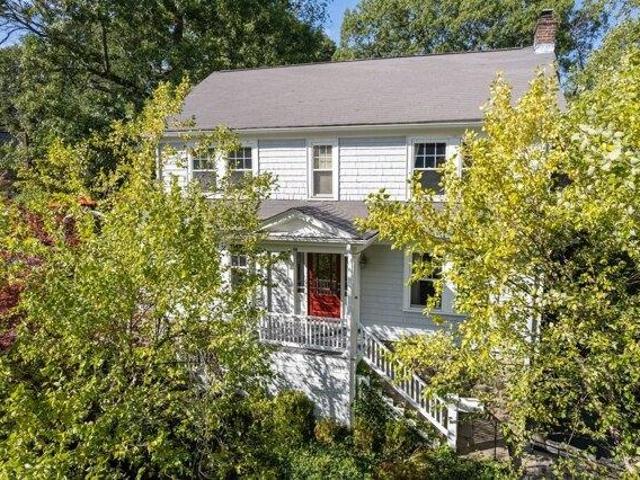House for sale in Milton Village, Milton