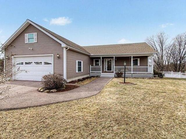 House for sale in Milton, Vermont