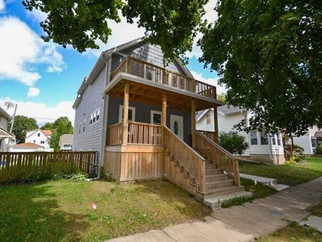 House for sale in Milwaukee, Wisconsin