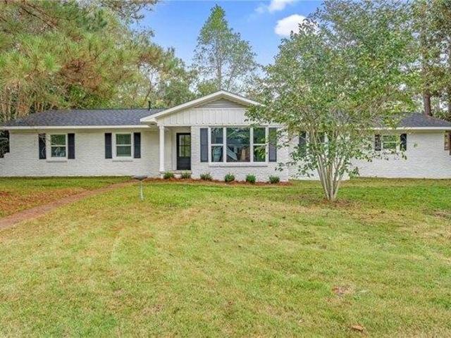 House for sale in Mobile, Alabama