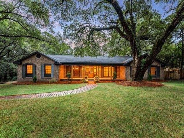 House for sale in Mobile, Alabama