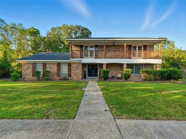 House for sale in Mobile, Alabama