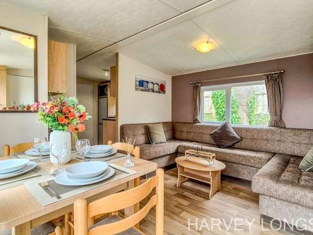 House for sale in Three Beaches, Livermead