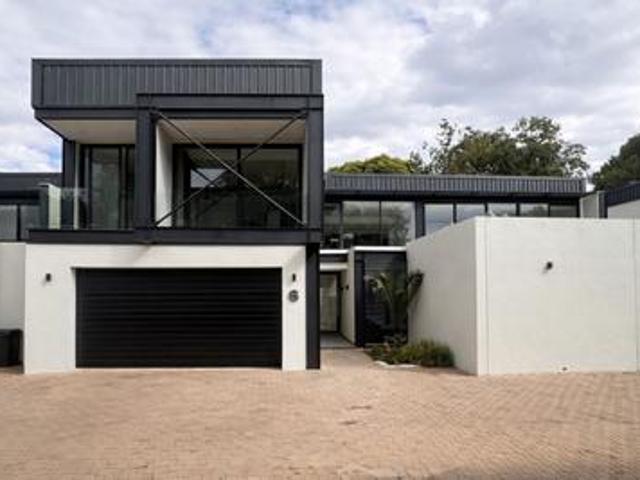 House for sale in Randburg, Gauteng