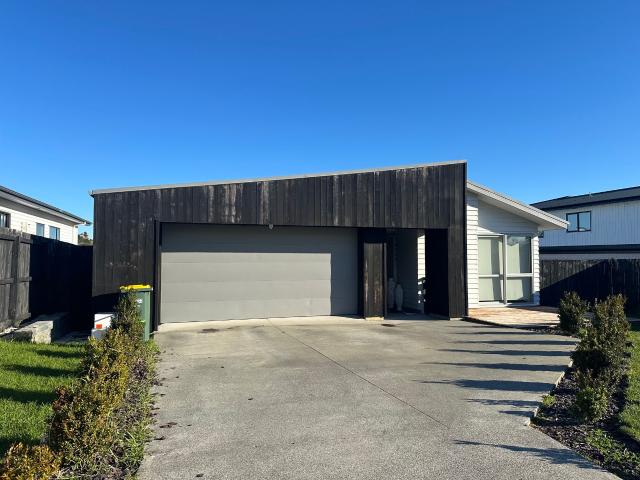 House for rent in Whangaparaoa, Oroua County