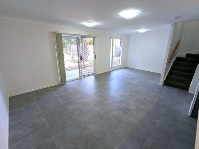Townhouse for rent in Toombul, Queensland