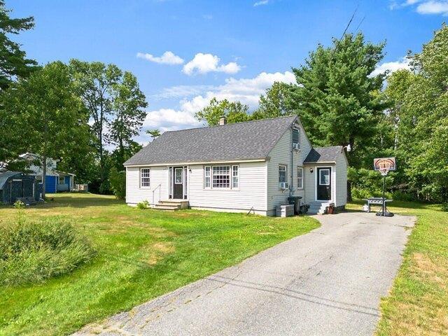 House for sale in Monmouth, Maine