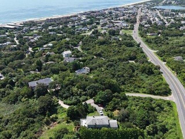 House for sale in Wainscott, New York