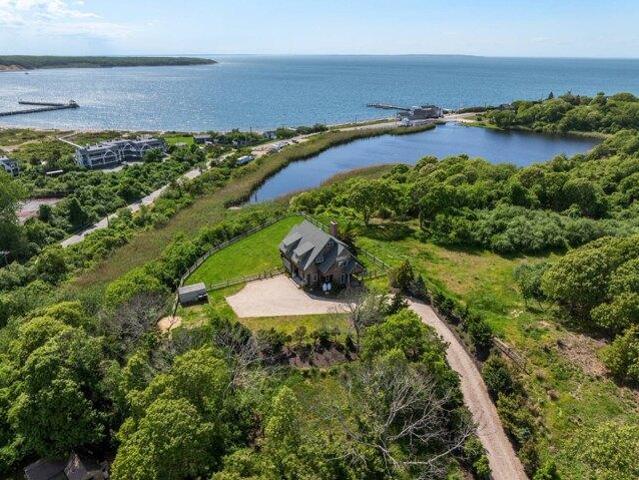 House for sale in Wainscott, New York