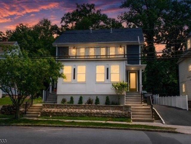 Condo for sale in Montclair, New Jersey