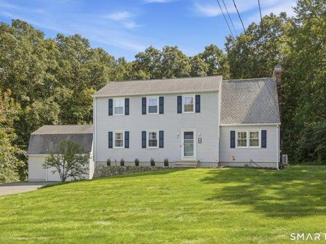 House for sale in Oakdale, Montville