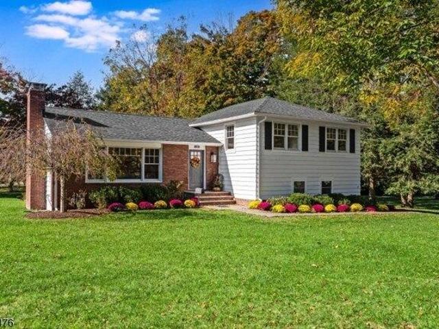 House for sale in Morris Plains, Morris County