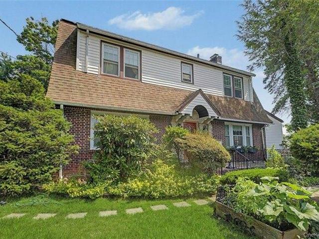 House for sale in Mount Vernon, New York