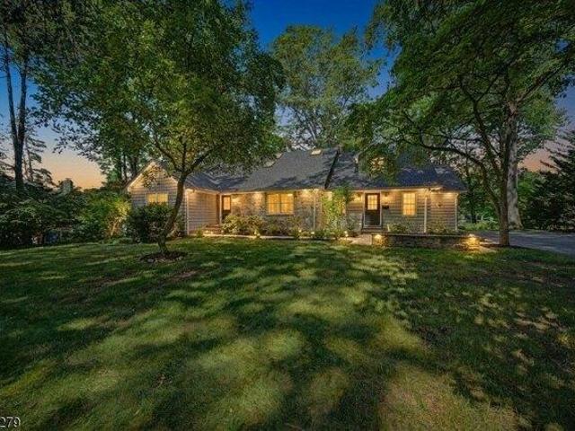 House for sale in Mountain Lakes, New Jersey