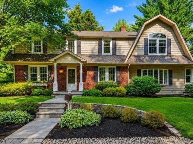 House for sale in Mountain Lakes, New Jersey