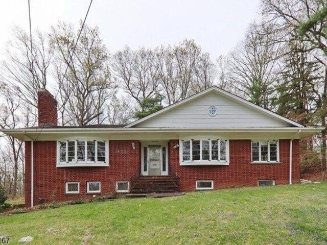 House for sale in Mountainside, New Jersey