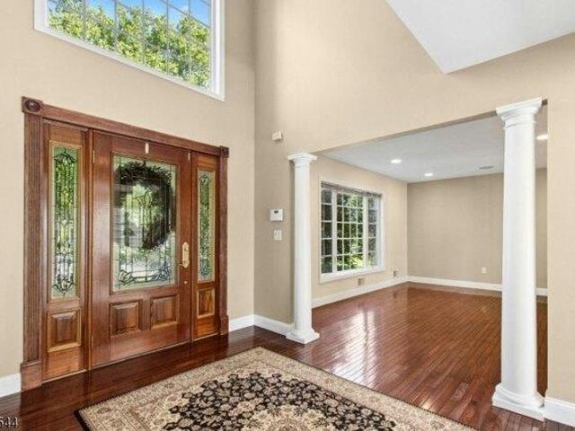House for sale in Mountainside, New Jersey